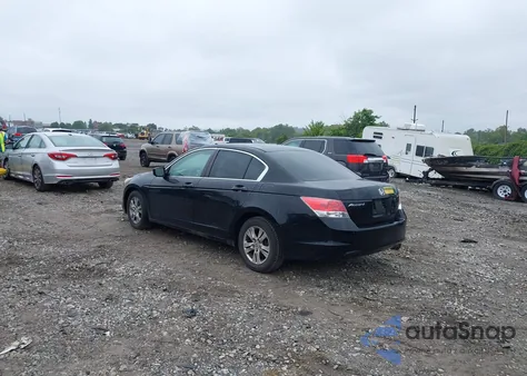 2010 Honda Accord 2.4 Lx-P из США, поврежденный, VIN 1HGCP2F46AA084112